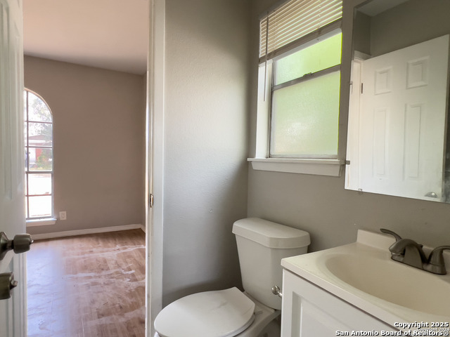 Image 14 of 14 For 4514 Longvale