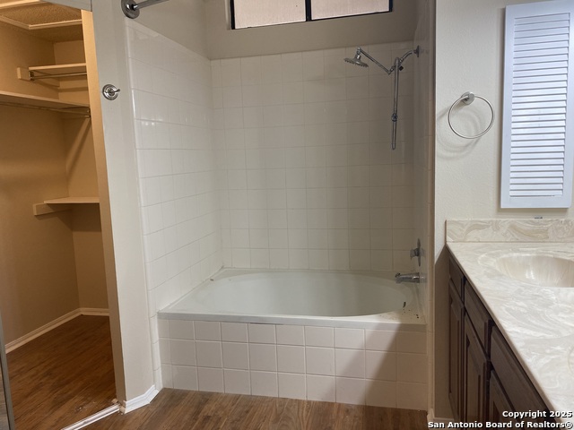 Image 10 of 22 For 4111 Camphor Way