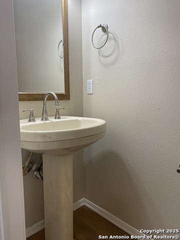 Image 3 of 22 For 4111 Camphor Way