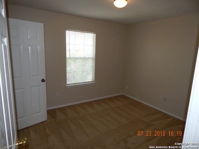 Image 12 of 24 For 7127 Comet Manor