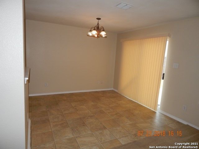 Image 7 of 24 For 7127 Comet Manor