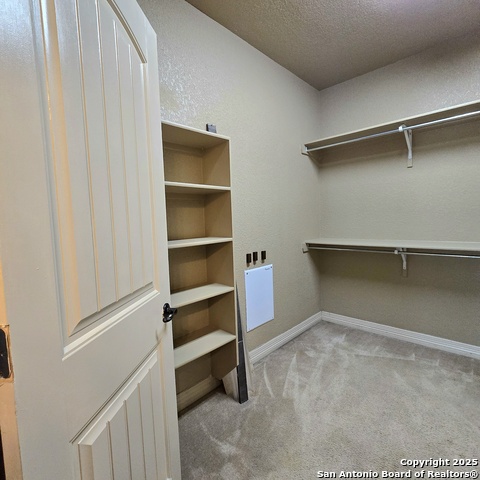 Image 18 of 29 For 13700 Trailside Ln