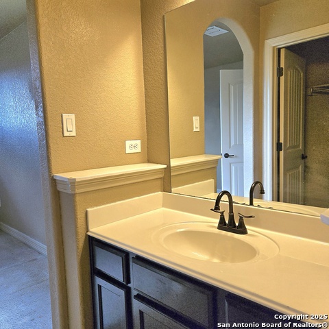 Image 23 of 29 For 13700 Trailside Ln