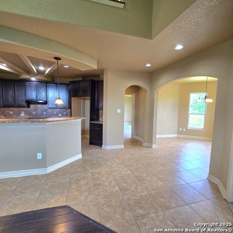 Image 6 of 29 For 13700 Trailside Ln