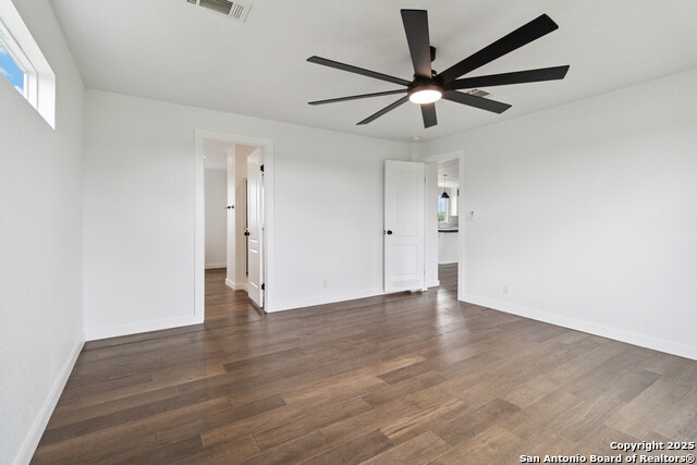 Listing photo id 16 for 176 County Road 4631