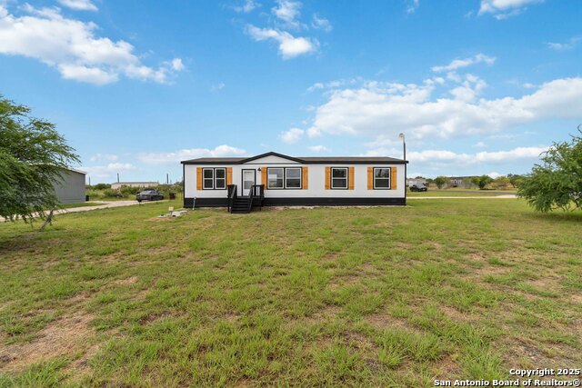 Listing photo id 0 for 176 County Road 4631