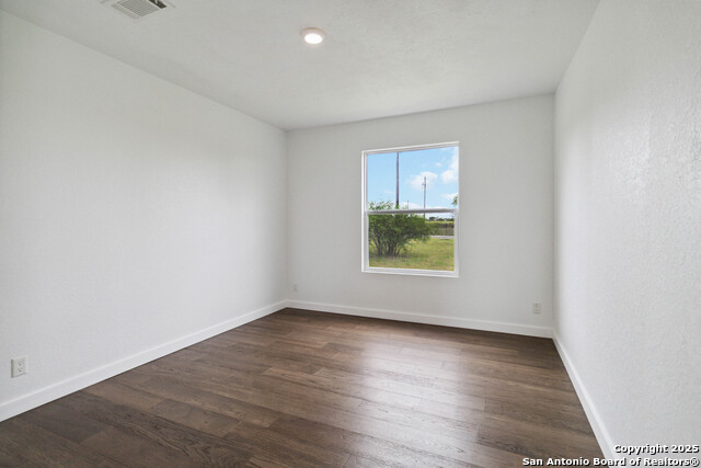 Listing photo id 22 for 176 County Road 4631