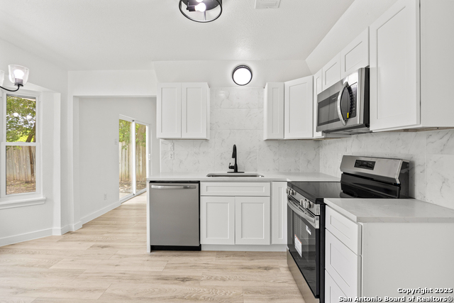 Image 10 of 25 For 4819 Tennyson Dr