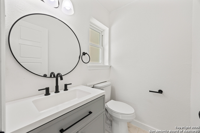 Image 14 of 25 For 4819 Tennyson Dr