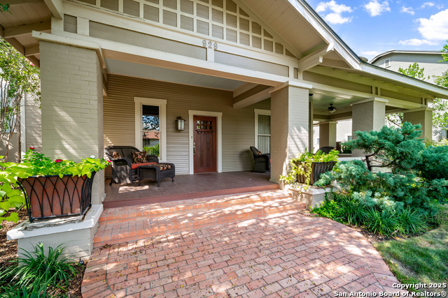 Details for 929 Cambridge Oval, San Antonio, TX 78209