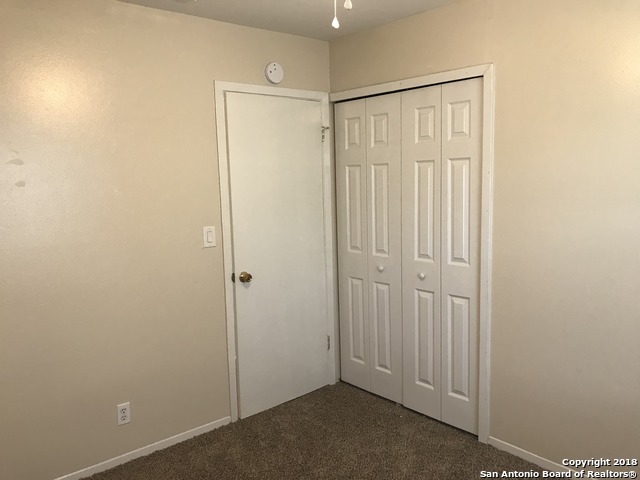 Image 16 of 22 For 5874 Castle Run Dr