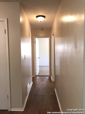 Image 8 of 22 For 5874 Castle Run Dr