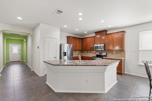 Image 18 of 34 For 3343 Uresti  