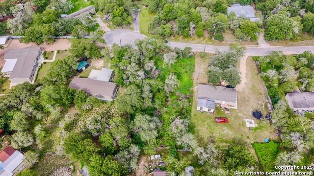 Listing photo id 11 for 23030 Dream View Dr