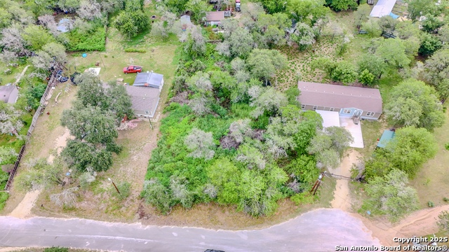 Listing photo id 2 for 23030 Dream View Dr