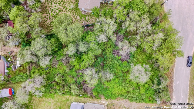 Listing photo id 4 for 23030 Dream View Dr