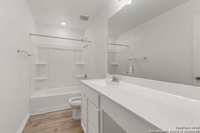 Image 12 of 18 For 9514 Hinterlands Dr