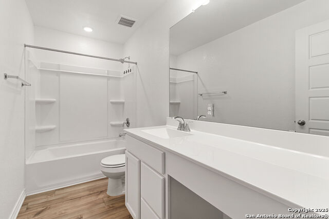 Image 15 of 18 For 9514 Hinterlands Dr