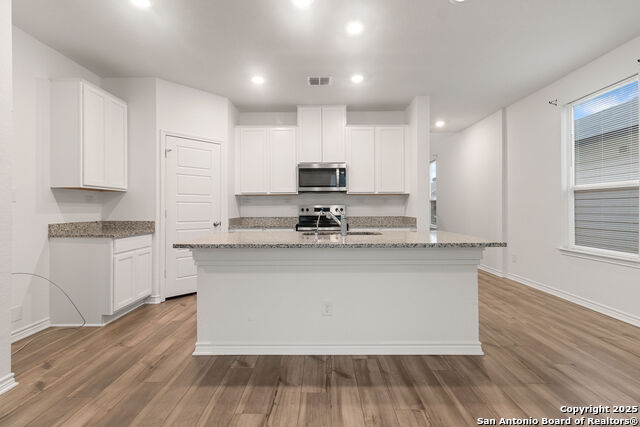 Image 6 of 18 For 9514 Hinterlands Dr