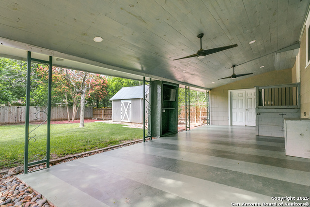 Image 22 of 24 For 216 Lyman  