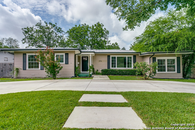 Image 3 of 24 For 216 Lyman  
