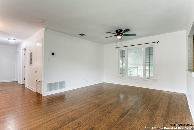 Image 6 of 24 For 216 Lyman  