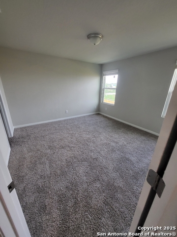 Listing photo id 4 for 8030 Dial Ike 501-5