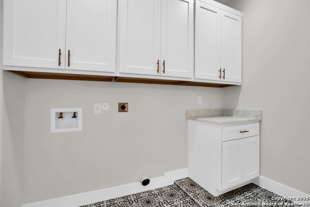 Image 10 of 22 For 4939 Driskill