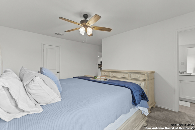 Image 22 of 32 For 7022 Serf Pl