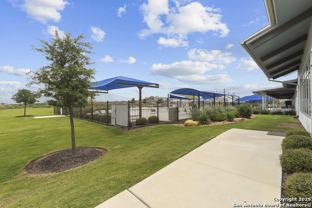 Image 31 of 32 For 7022 Serf Pl