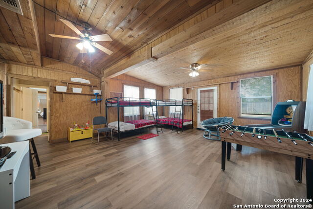 Image 26 of 61 For 1206 Haeckerville Rd