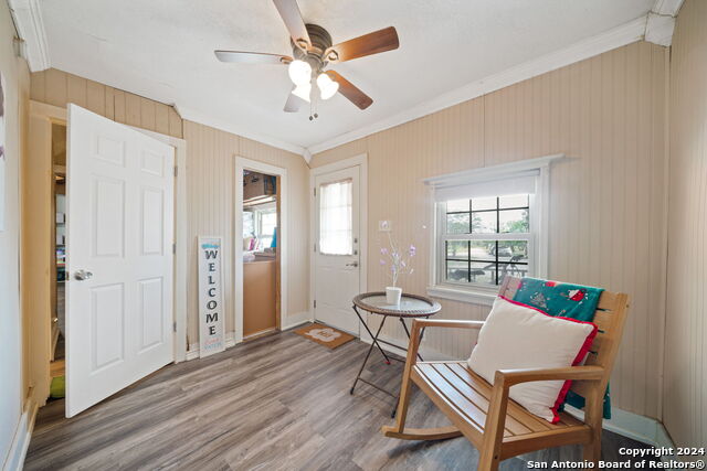 Image 29 of 61 For 1206 Haeckerville Rd