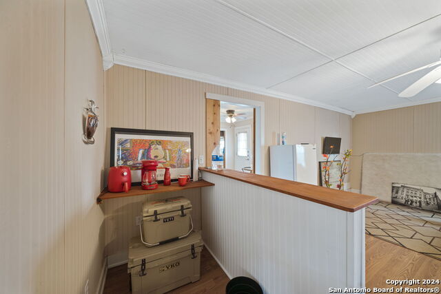 Image 31 of 61 For 1206 Haeckerville Rd