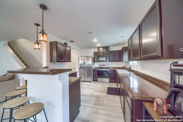 Image 9 of 26 For 8711 Adhinger