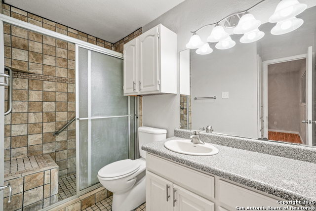 Image 10 of 17 For 5127 Alderton St.