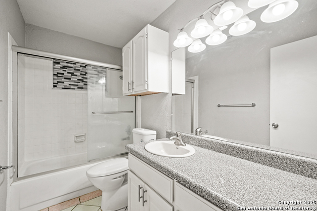 Image 12 of 17 For 5127 Alderton St.