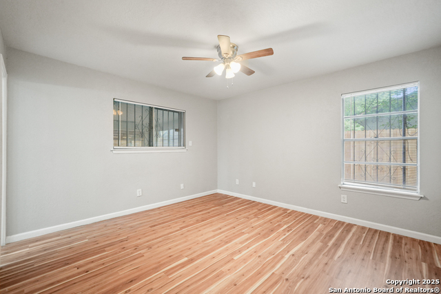 Image 13 of 17 For 5127 Alderton St.
