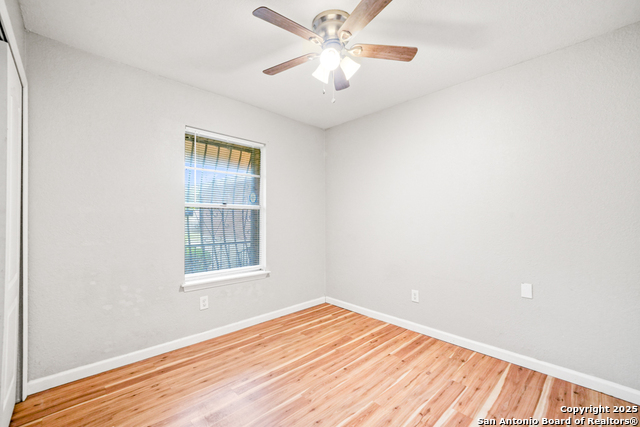 Image 14 of 17 For 5127 Alderton St.