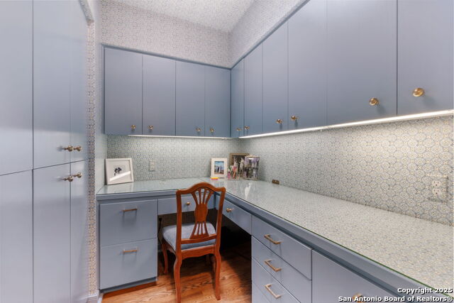 Image 29 of 48 For 701 Ridgemont