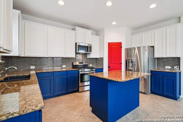 Image 12 of 46 For 9103 Quihi Way