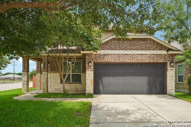 Image 2 of 46 For 9103 Quihi Way