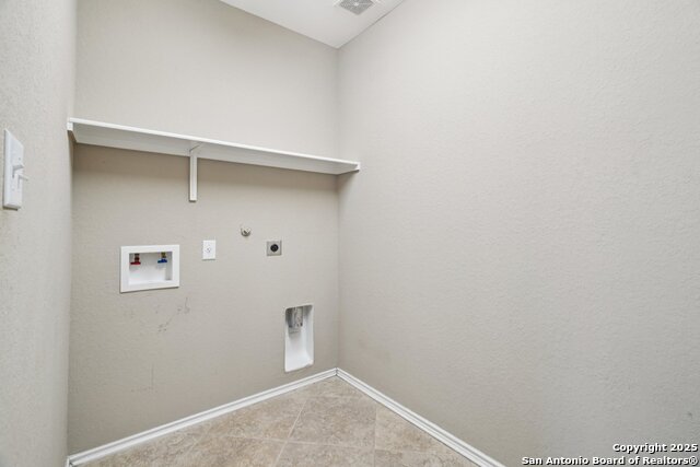 Image 20 of 46 For 9103 Quihi Way