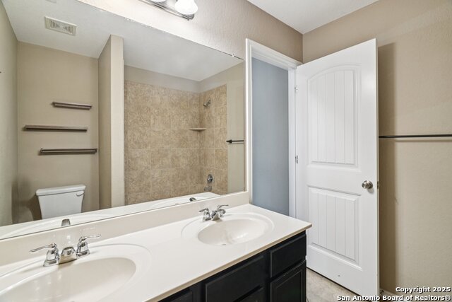 Image 27 of 46 For 9103 Quihi Way