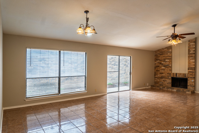 Image 3 of 16 For 13207 Larkwalk St