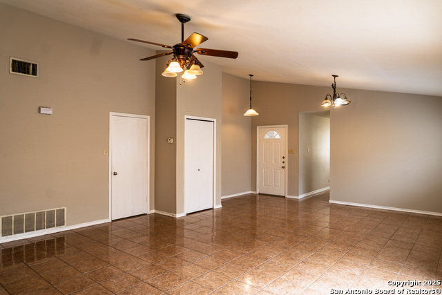 Image 5 of 16 For 13207 Larkwalk St