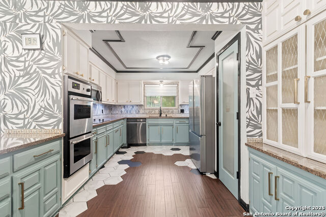 Image 13 of 19 For 28160 Windwood Drive East  1