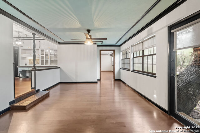 Image 8 of 19 For 28160 Windwood Drive East  1