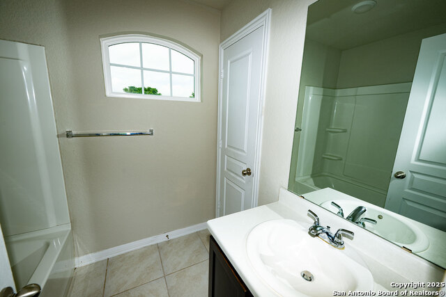 Image 20 of 29 For 7210 Archers Grove