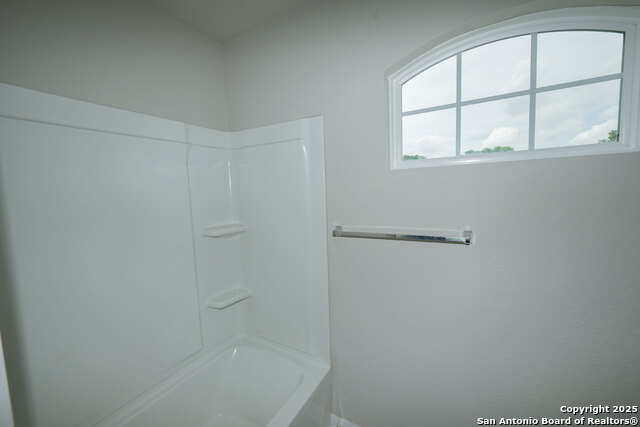 Image 24 of 29 For 7210 Archers Grove