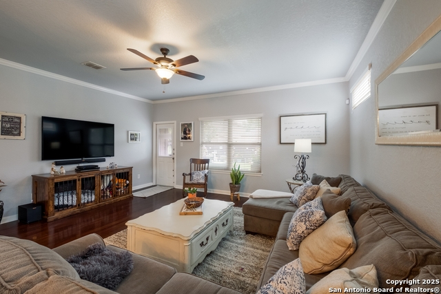 Image 11 of 32 For 8511 Sandy Meadows